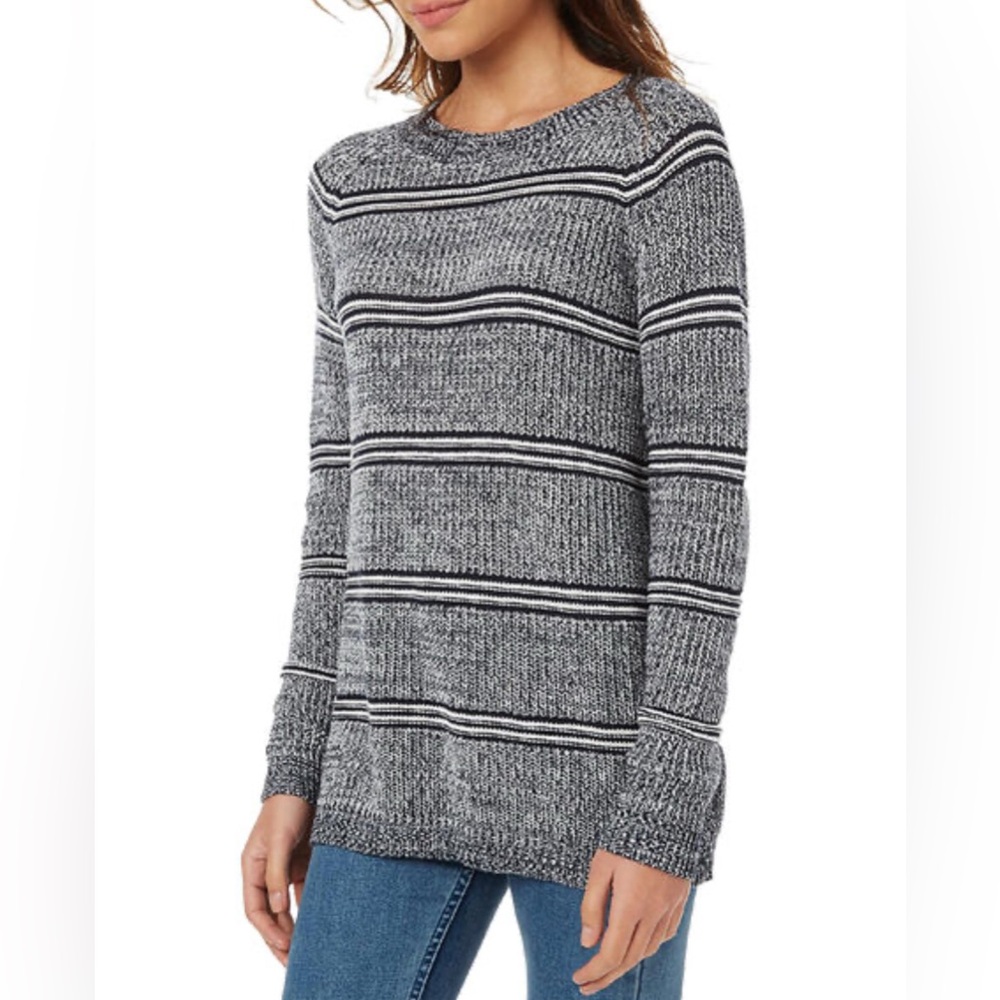RIP CURL Women’s Raine Knit Crew Sweater Size Medium Blue